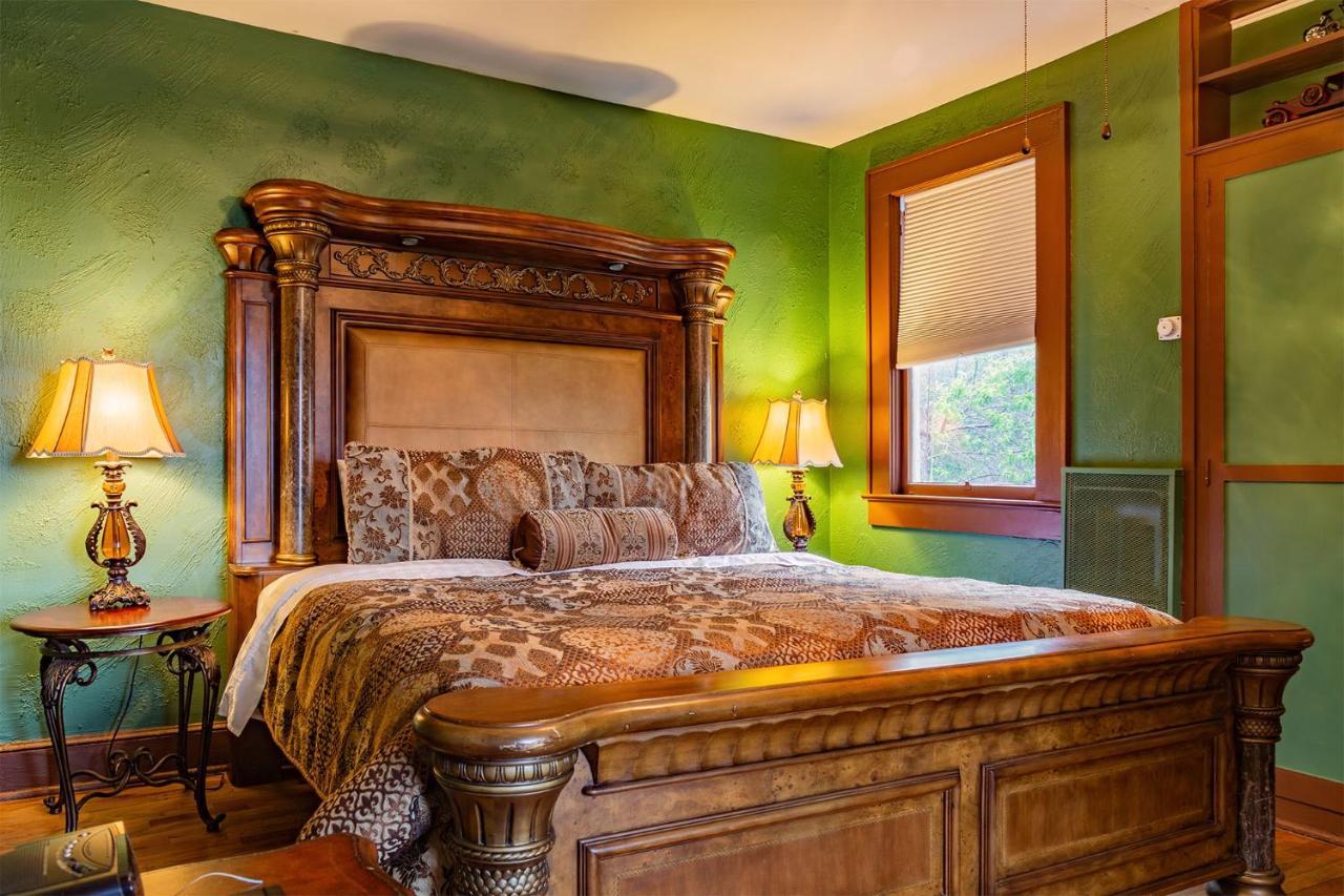 Echo Mountain Inn Hendersonville Bagian luar foto
