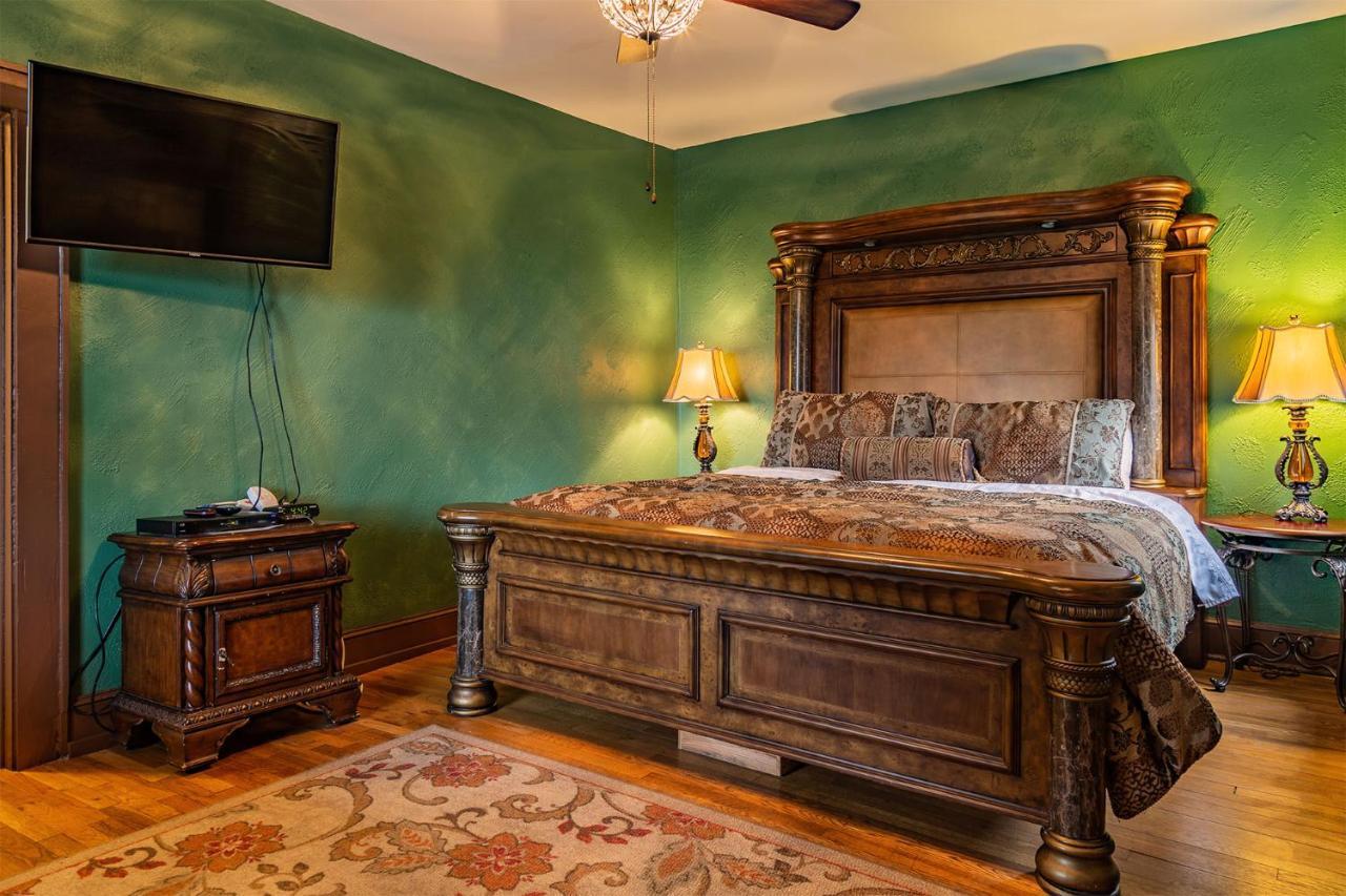 Echo Mountain Inn Hendersonville Bagian luar foto