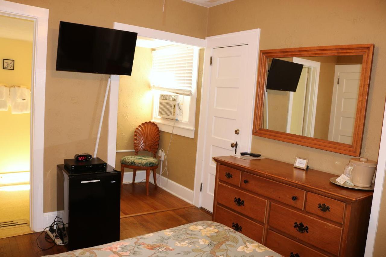 Echo Mountain Inn Hendersonville Bagian luar foto