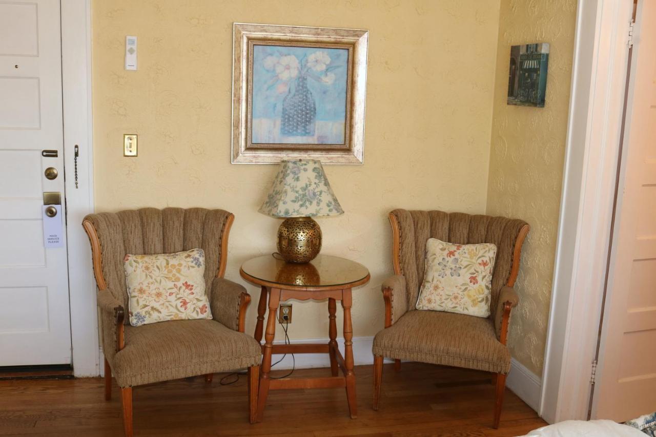 Echo Mountain Inn Hendersonville Bagian luar foto